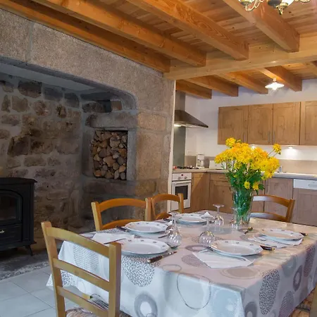 Le Pre De Chabanettes 6/8 Personnes Termes (Lozere)