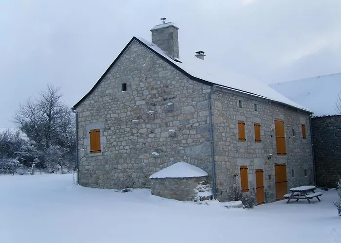 Le Pre De Chabanettes 6/8 Personnes 펜션 Termes (Lozere)
