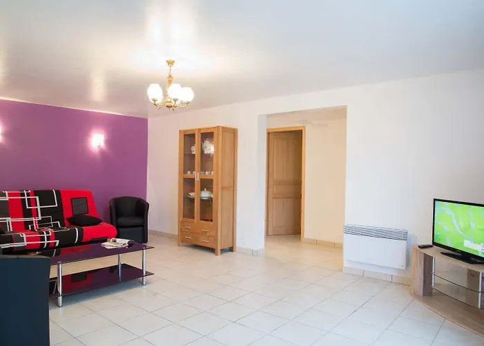 펜션 Le Pre De Chabanettes 6/8 Personnes Termes (Lozere)